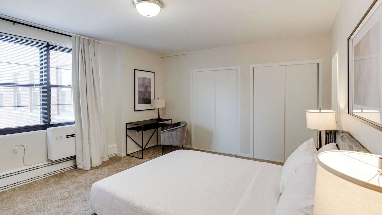Photo of Bedroom in Downtown Baltimore