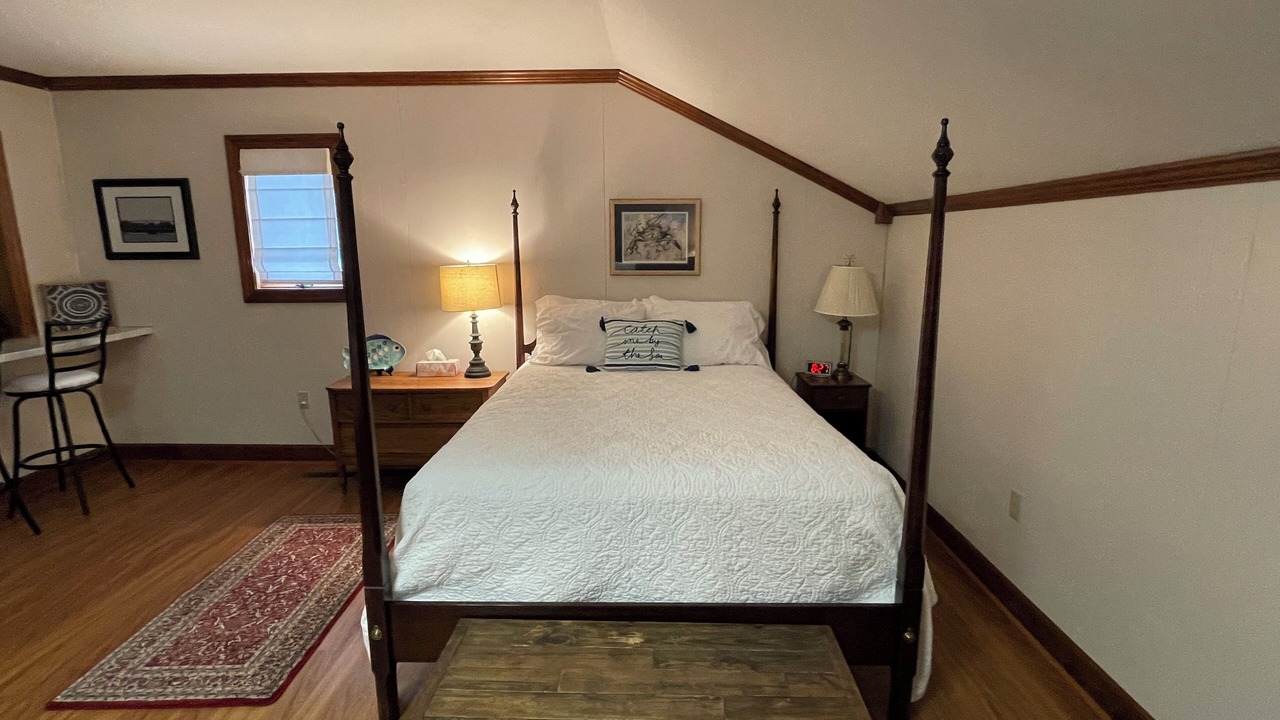 Photo of Bedroom in Durants Neck