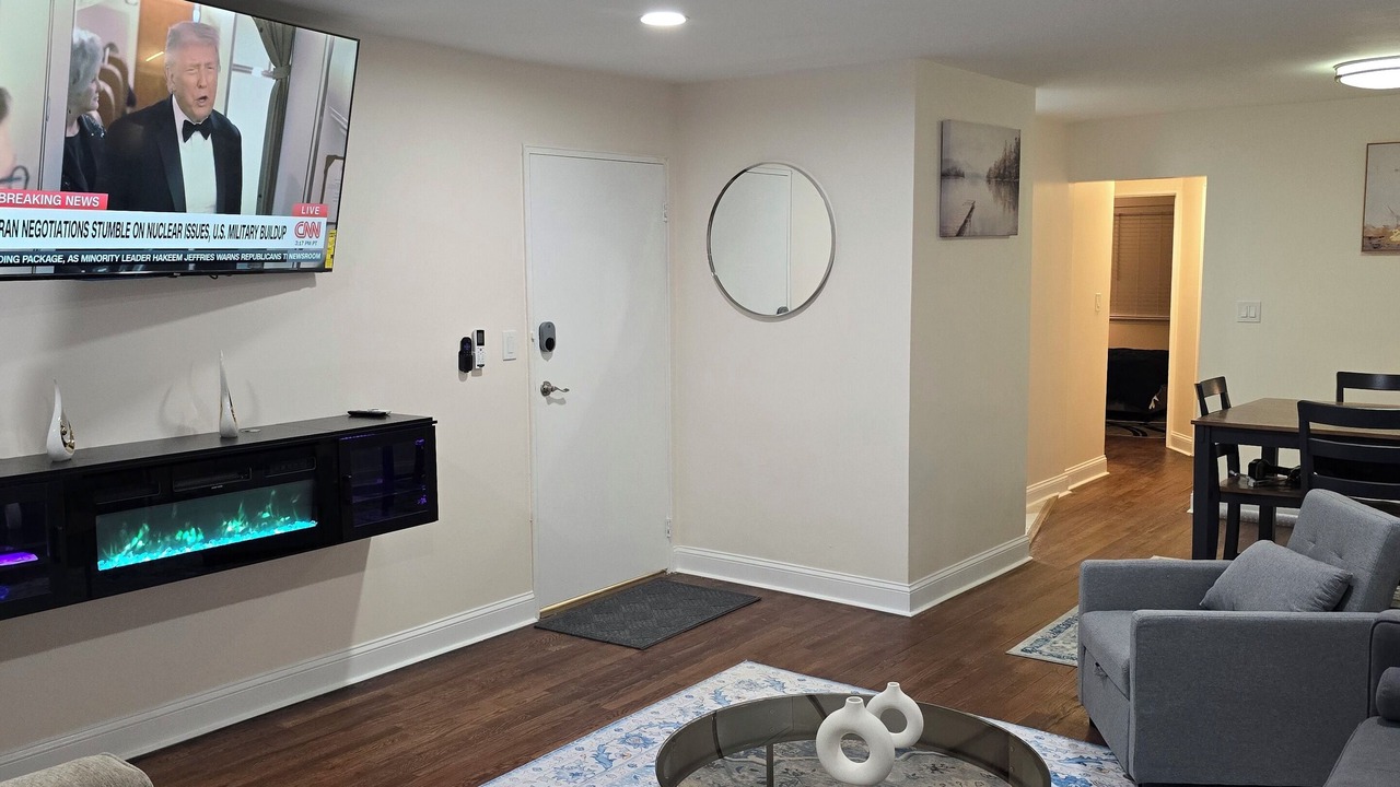 Photo of Livingroom in Canarsie
