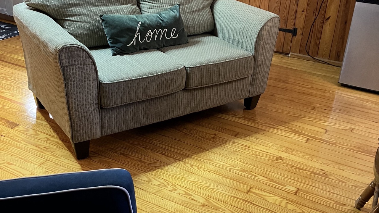 Photo of Livingroom in Elizabeth City
