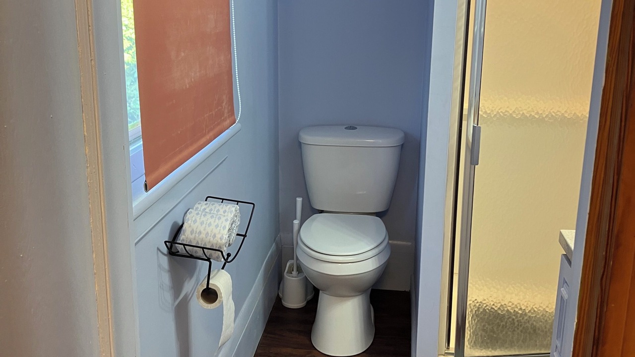 Photo of Bathroom in Elizabeth City