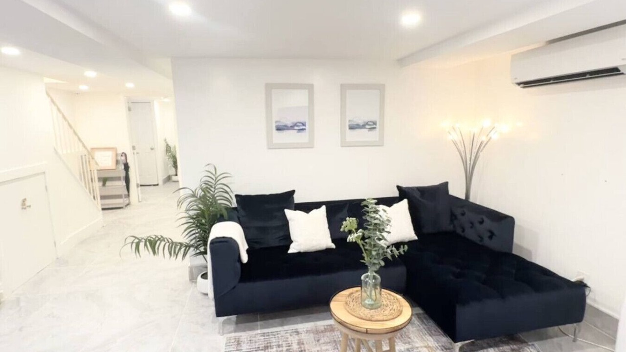 Photo of Livingroom in East New York