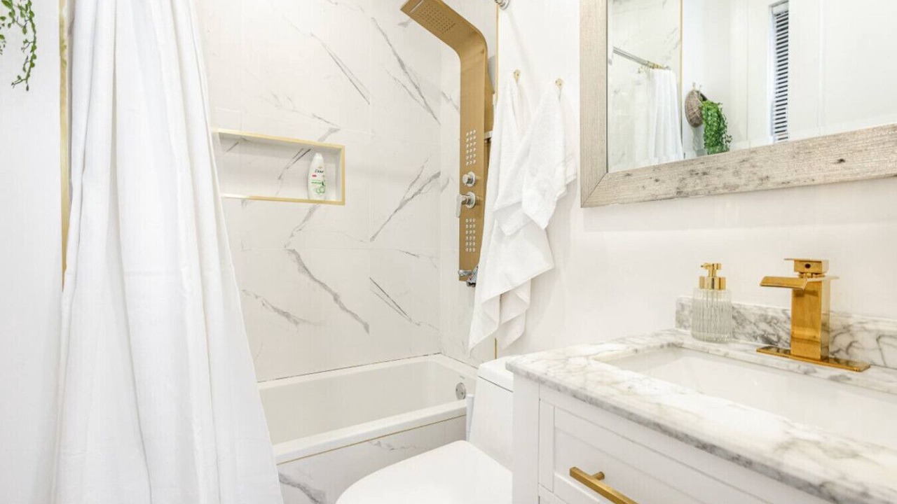Photo of Bathroom in East New York