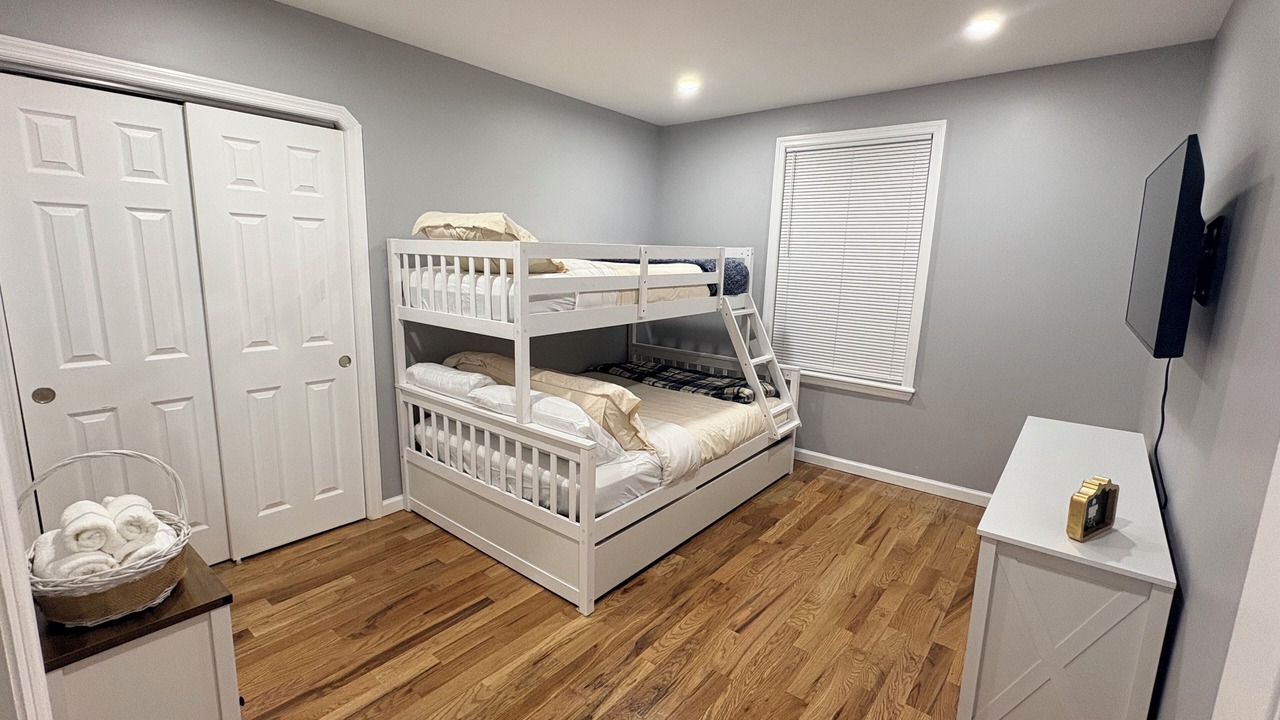Photo of Bedroom in Woodbridge