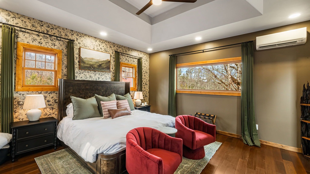Photo of Bedroom in Newland