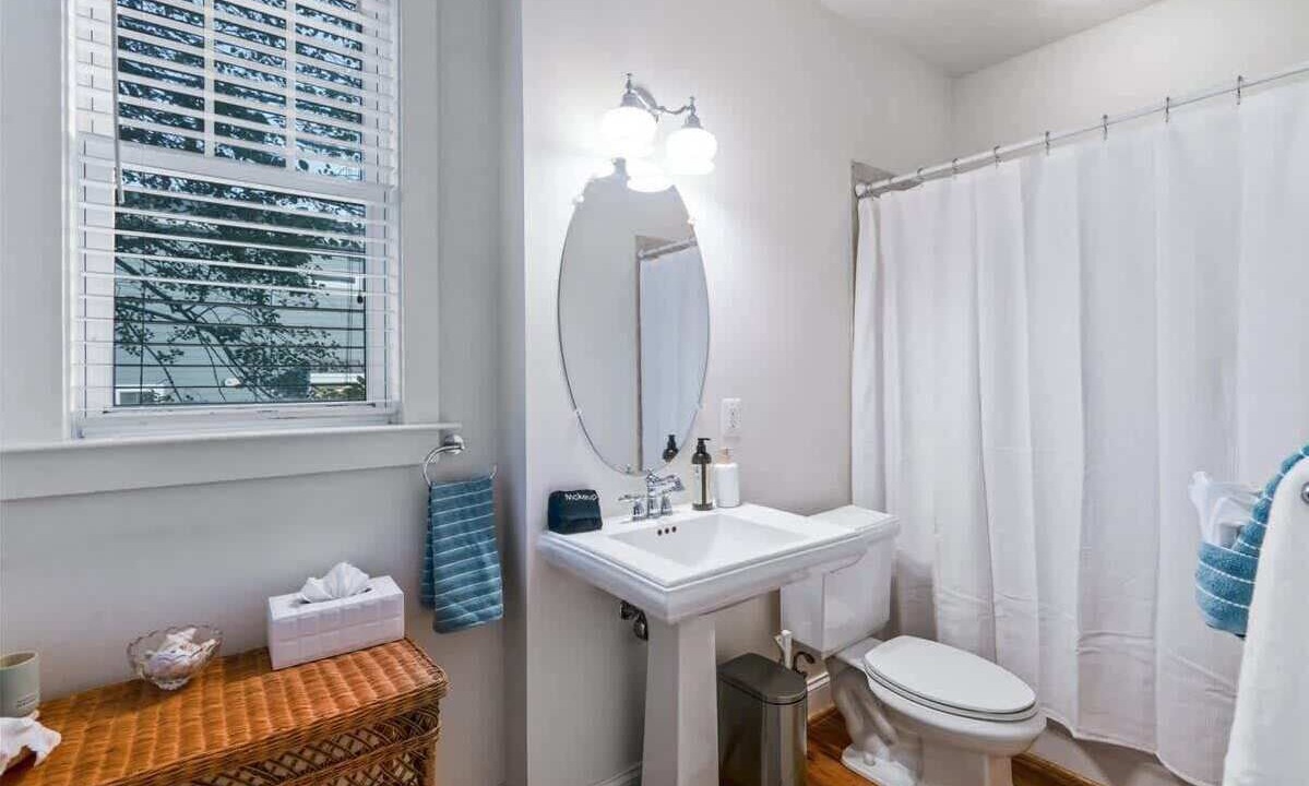 Photo of Bathroom in Annapolis