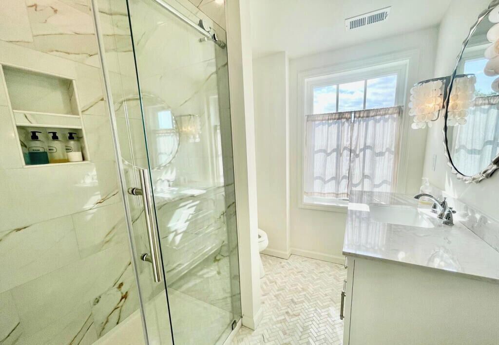 Photo of Bathroom in Dewey Beach