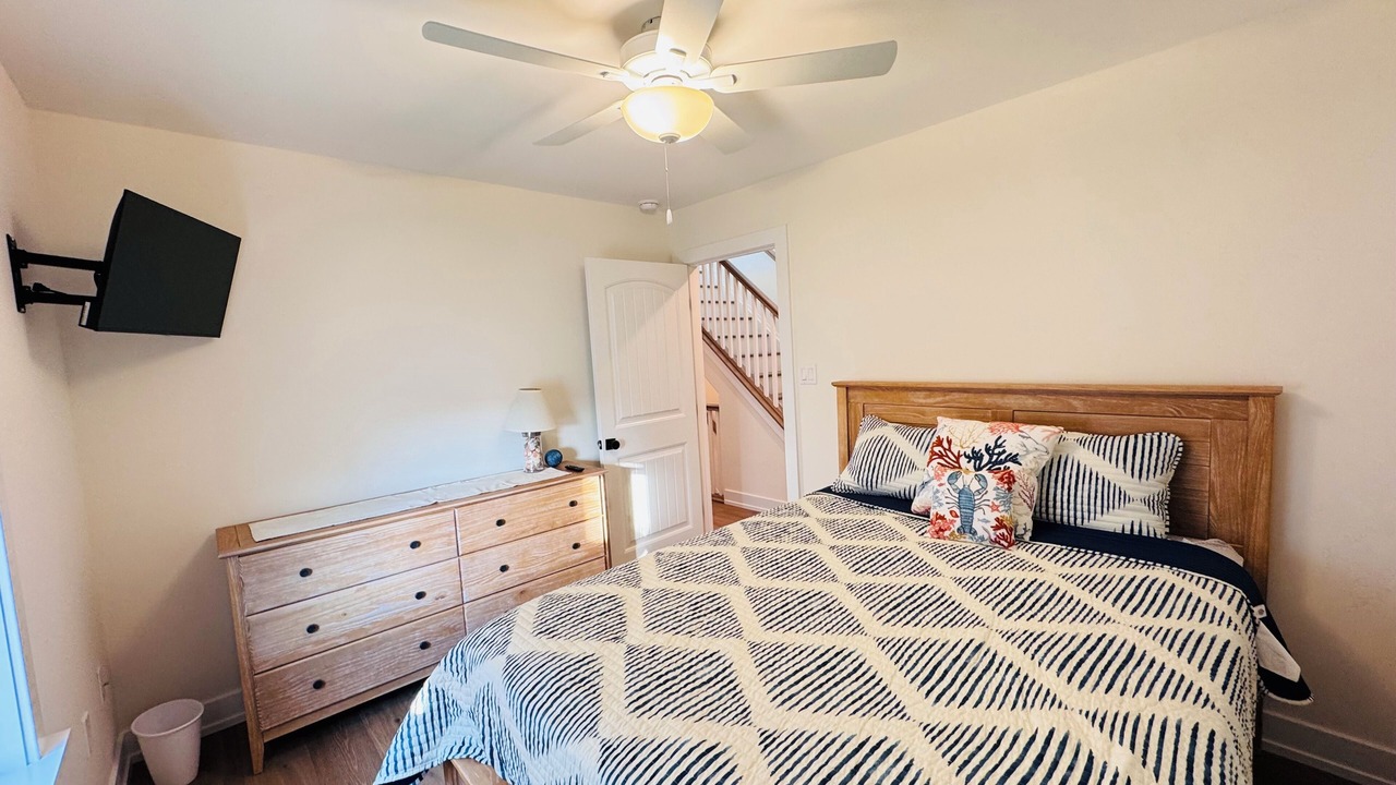 Photo of Bedroom in Townsend's Inlet