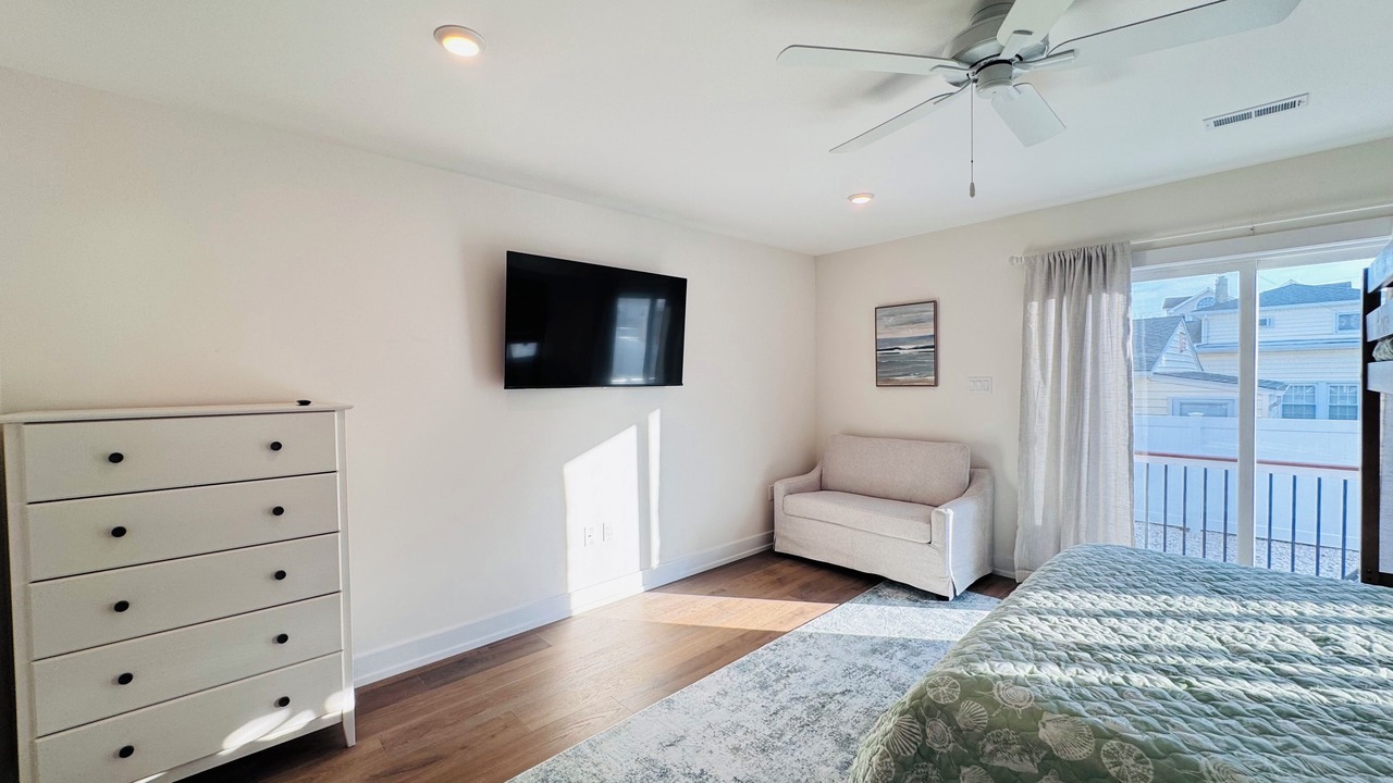 Photo of Bedroom in Townsend's Inlet