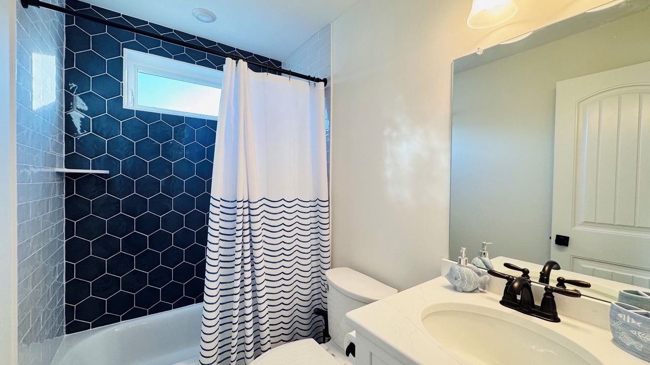 Photo of Bathroom in Townsend's Inlet