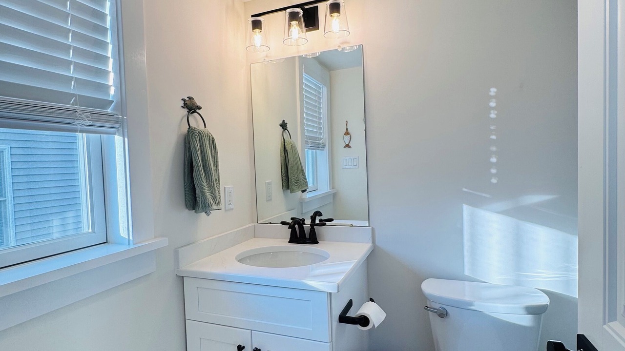 Photo of Bathroom in Townsend's Inlet
