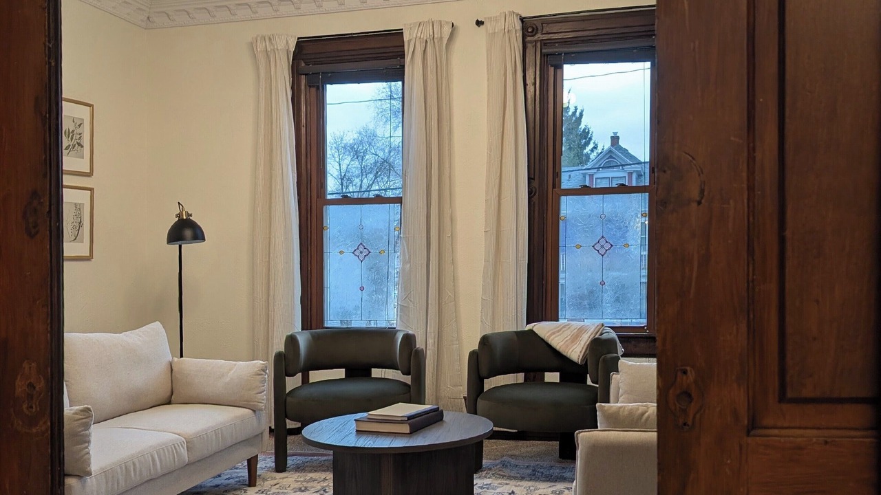 Photo of Livingroom in Stoughton