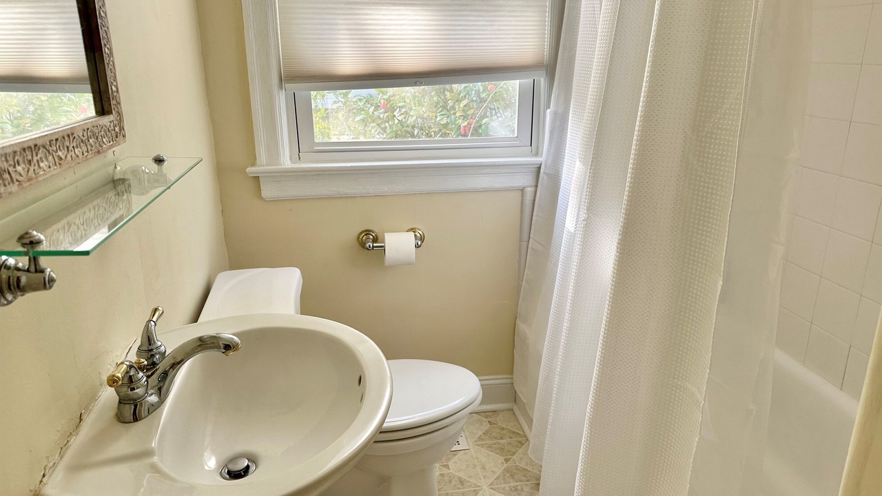 Photo of Bathroom in Princess Place
