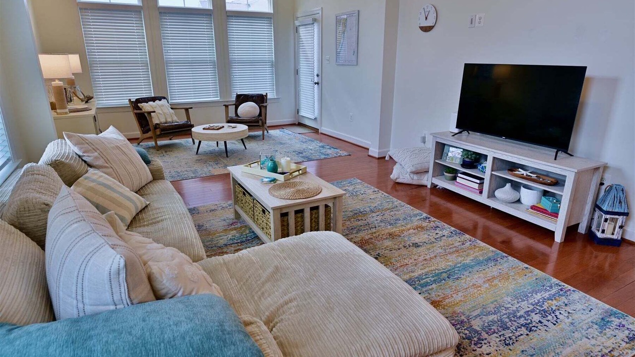 Photo of Livingroom in The Commons