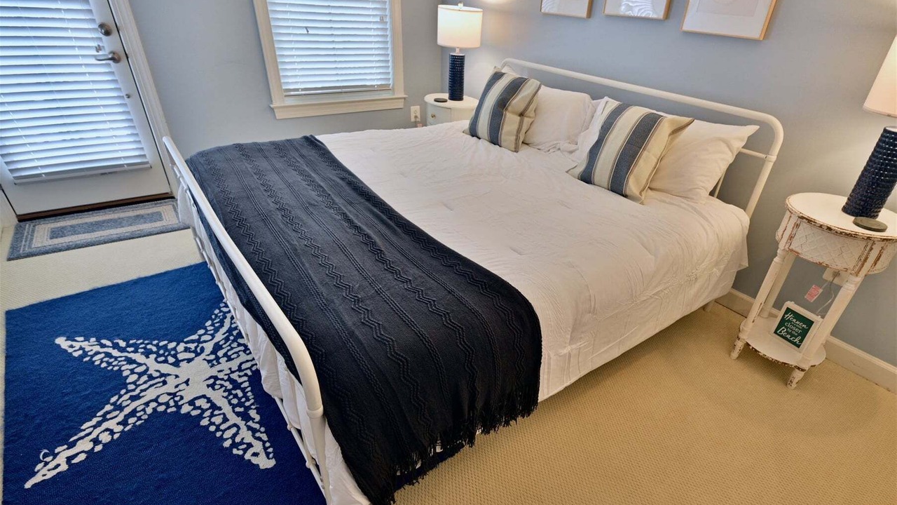 Photo of Bedroom in The Commons