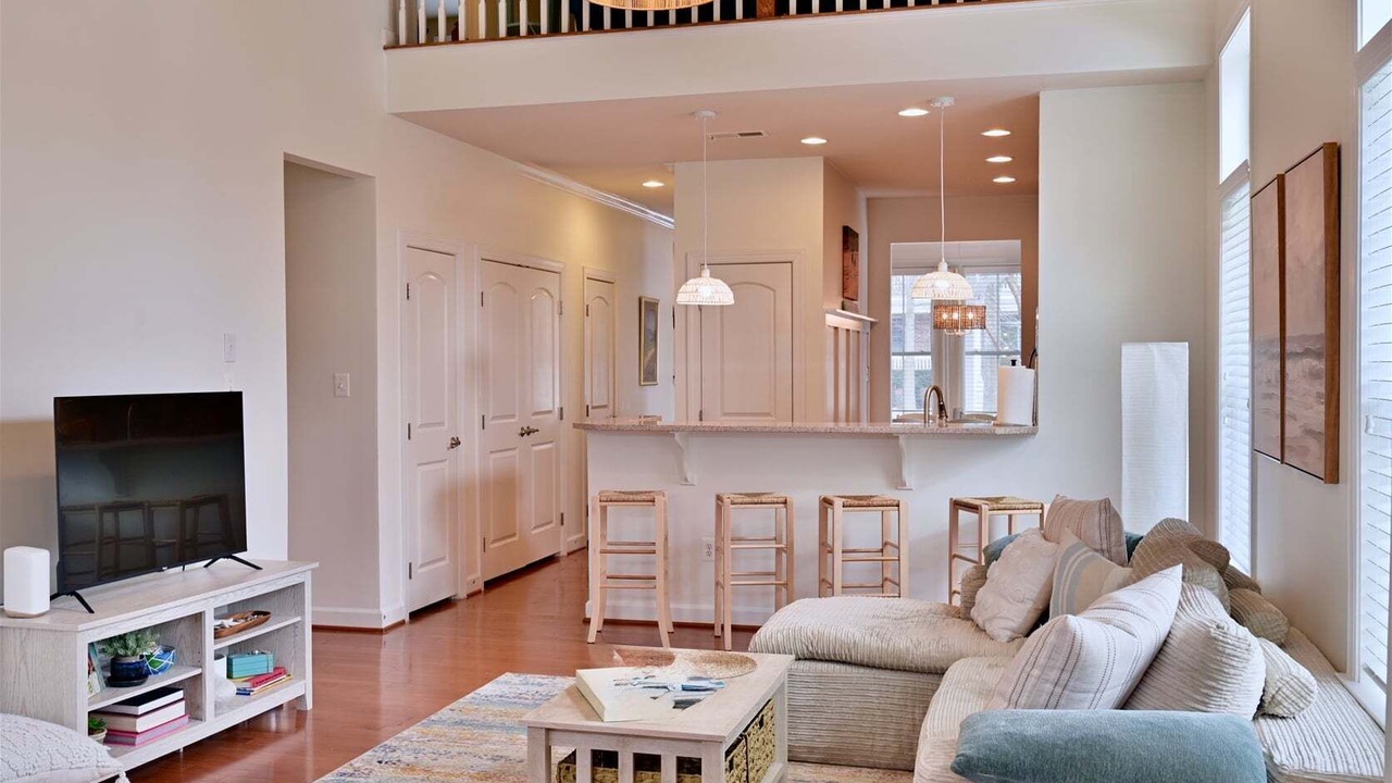 Photo of Livingroom in The Commons