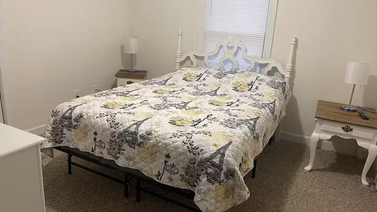 Photo of Bedroom in Youngsville