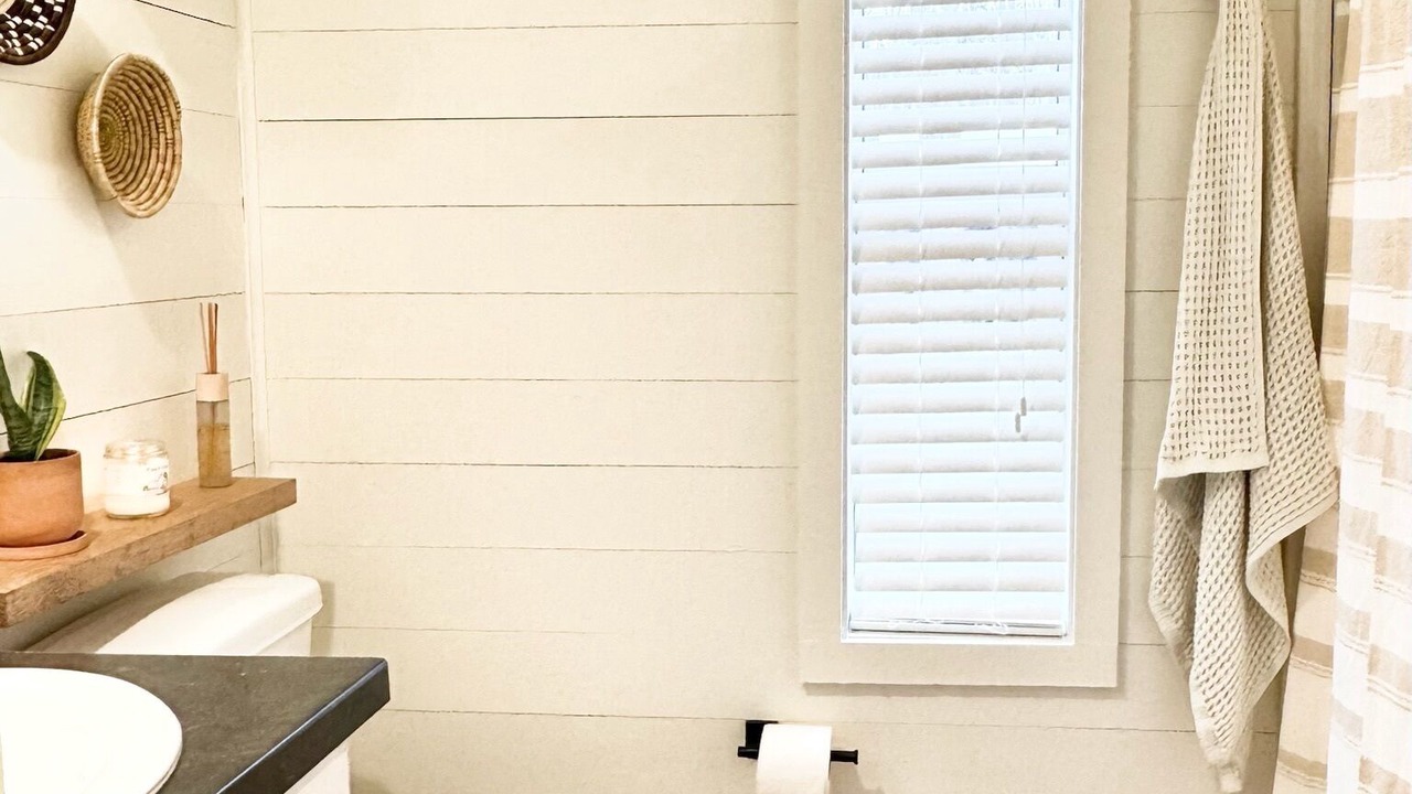 Photo of Bathroom in Tracy City