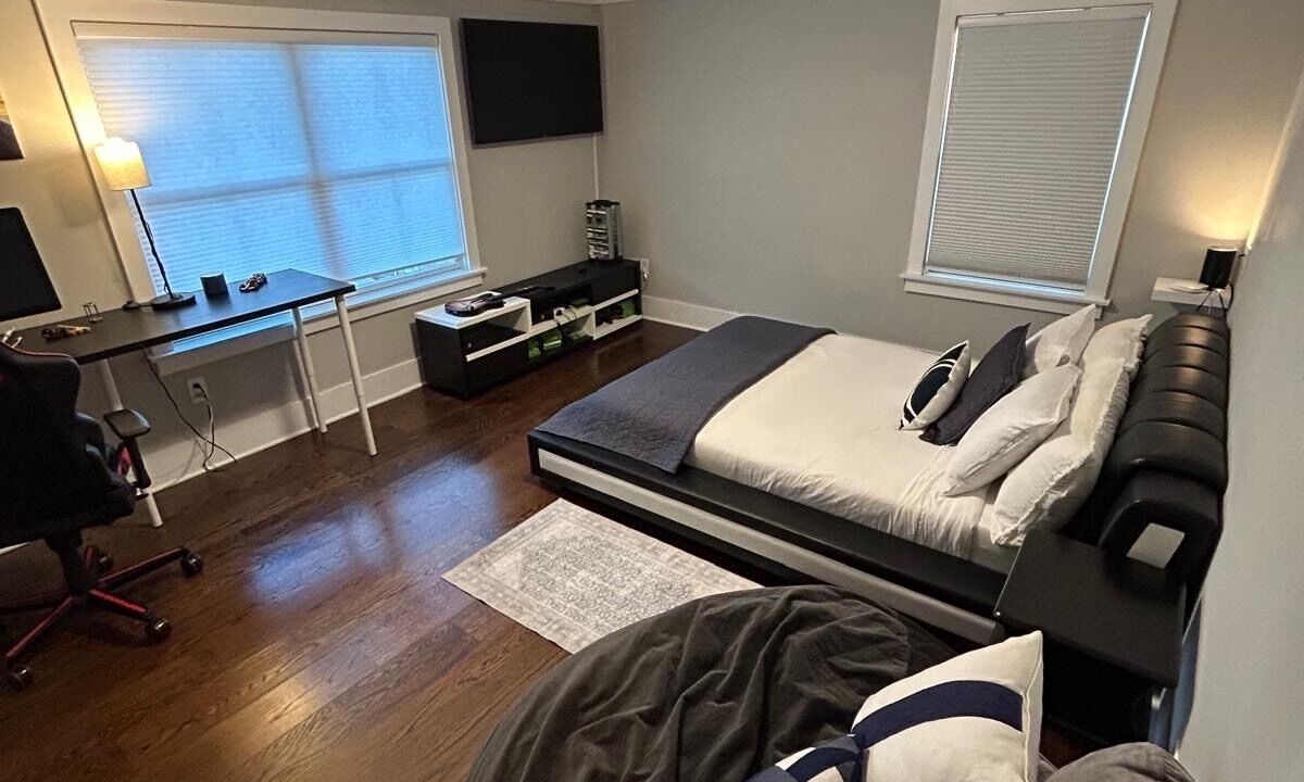 Photo of Bedroom in Long Branch