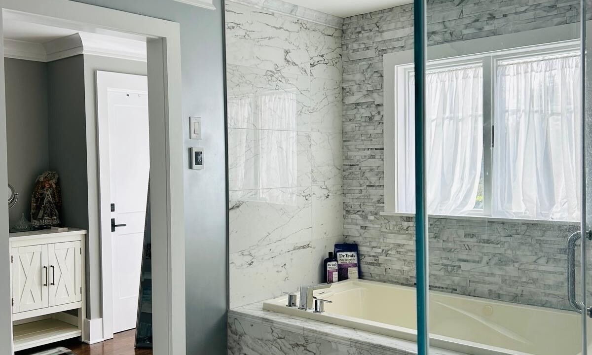 Photo of Bathroom in Long Branch
