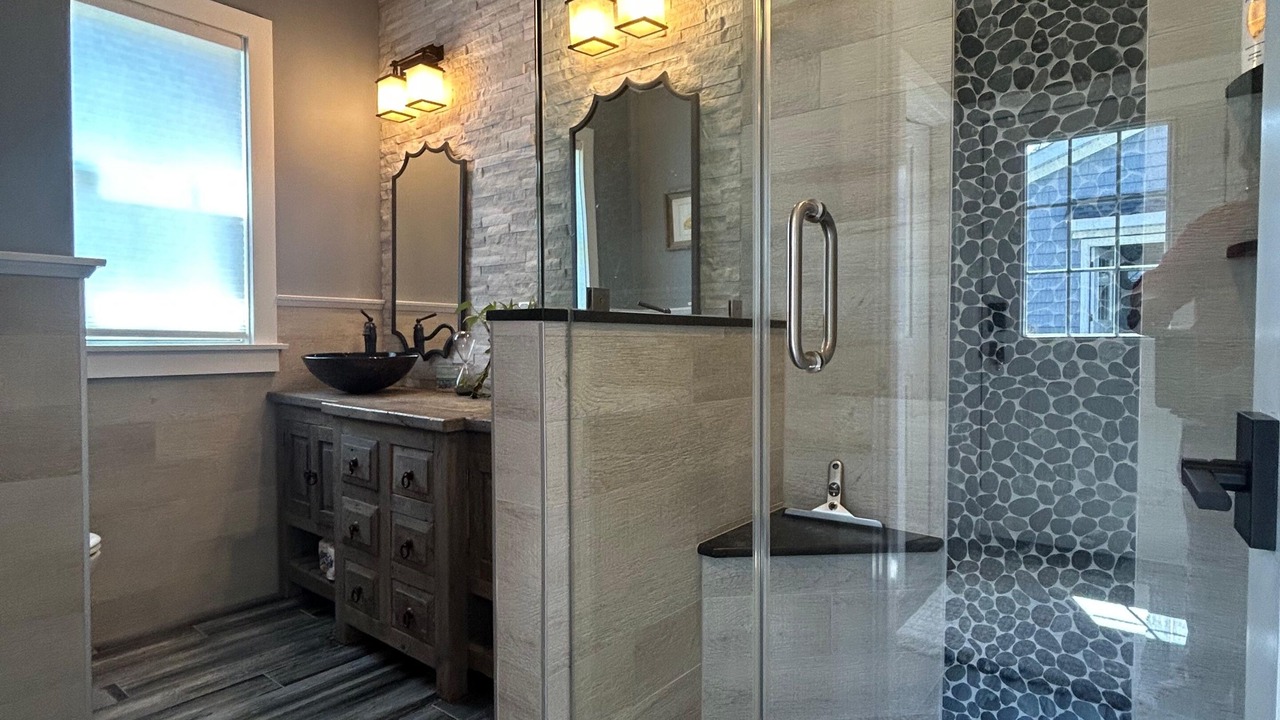 Photo of Bathroom in Long Branch