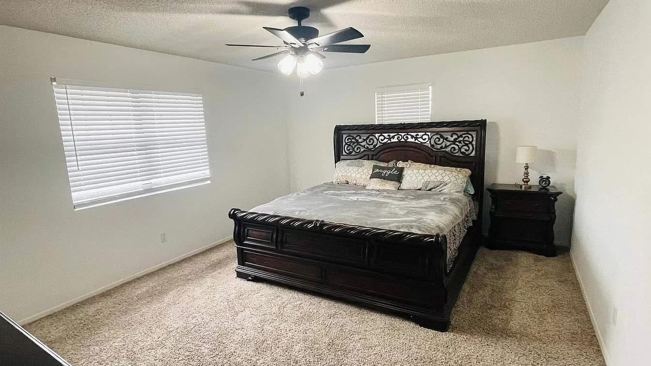 Photo of Bedroom in Oakland