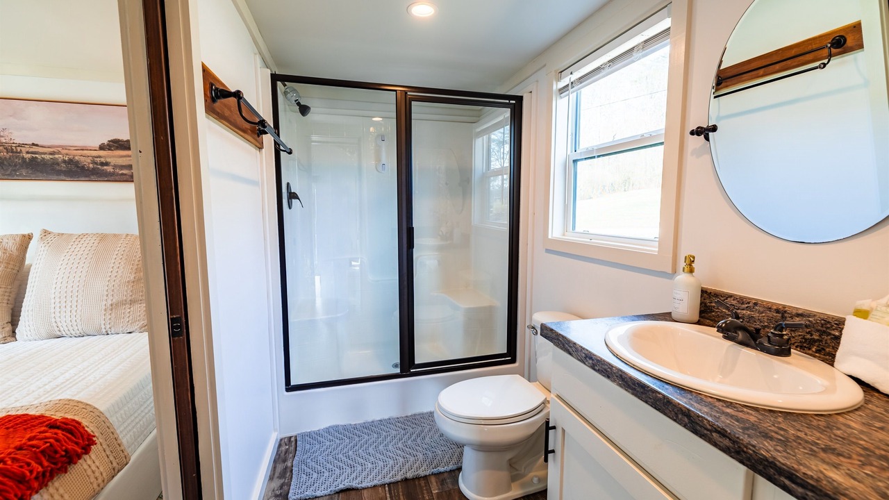 Photo of Bathroom in Tracy City