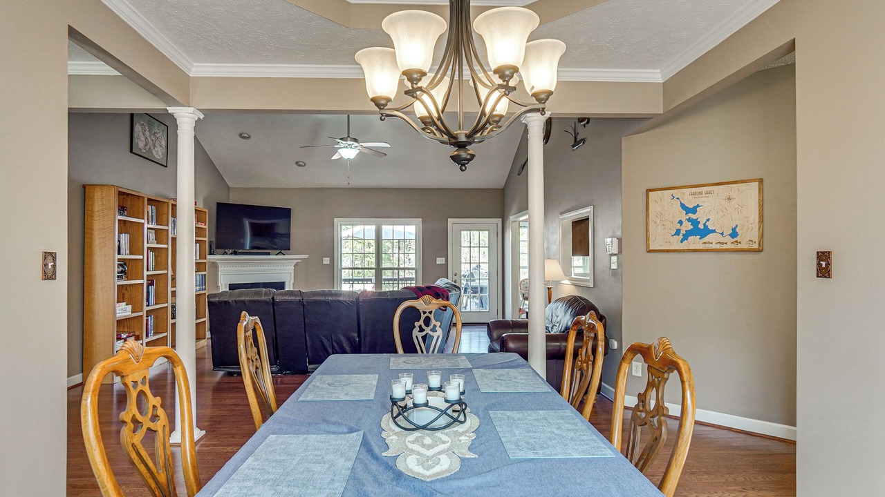 Photo of Bedroom in Olivia