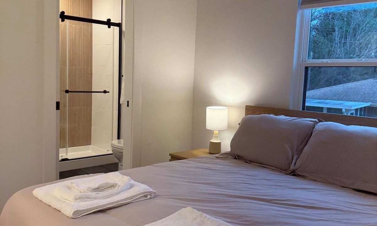 Photo of Bedroom in Carrboro