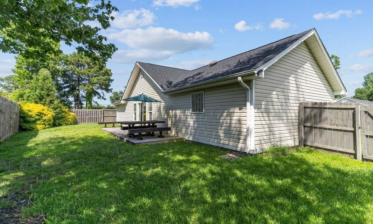 Photo of Outdoor in Kings Grant