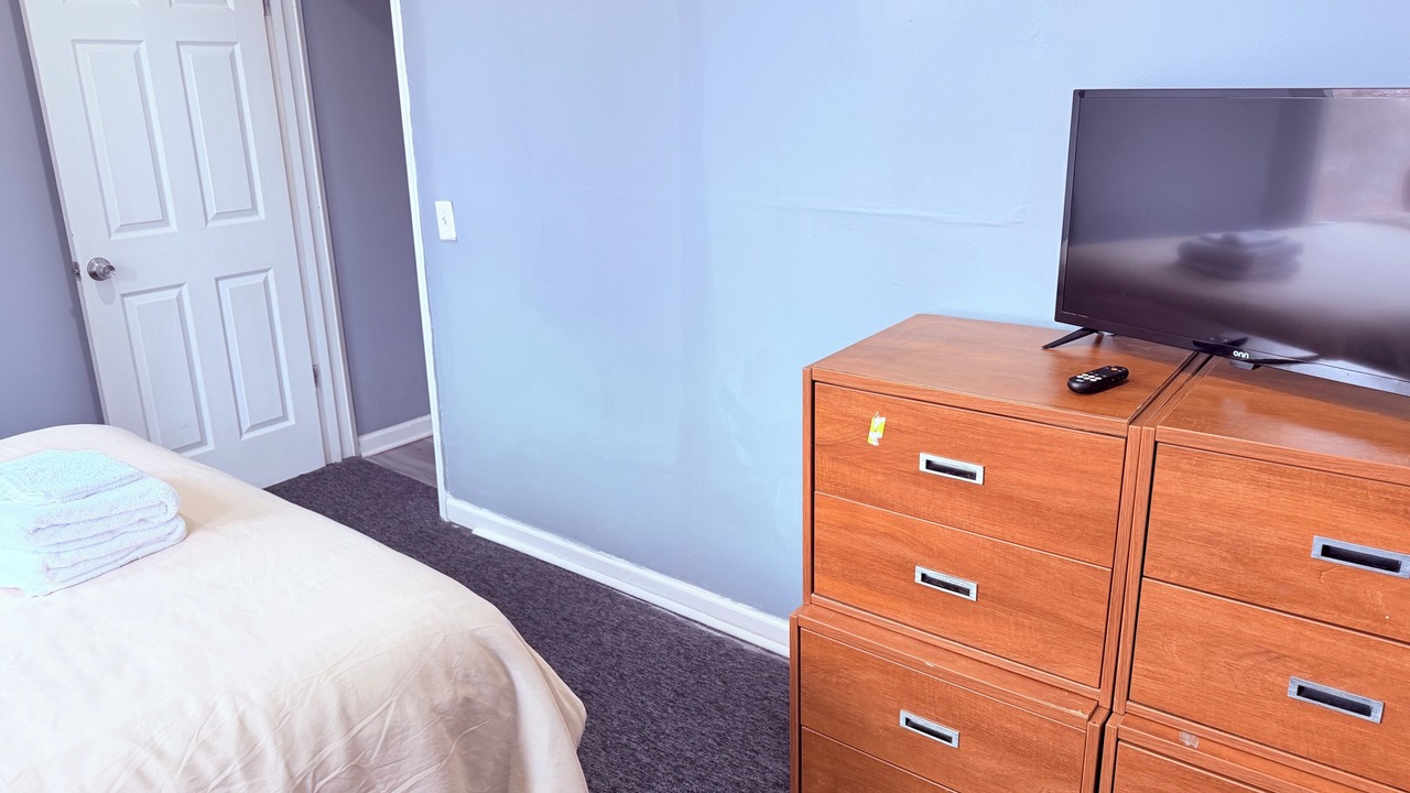 Photo of Bedroom in West Forest Park