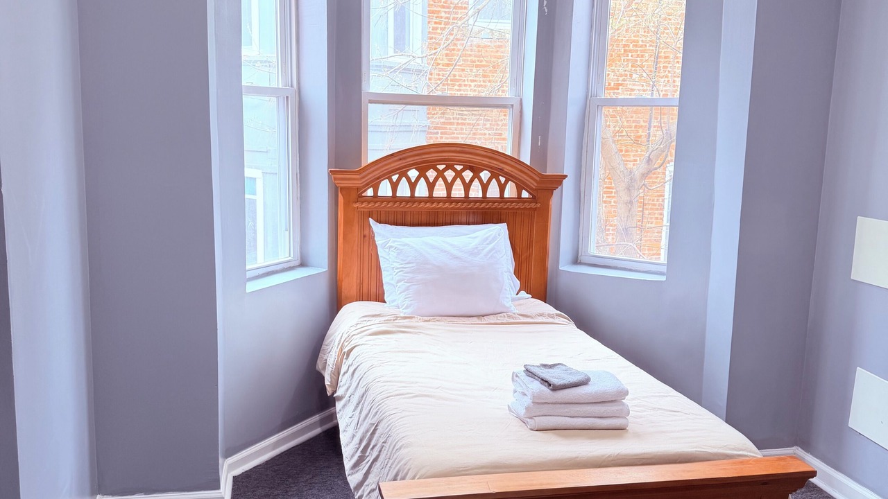Photo of Bedroom in West Forest Park