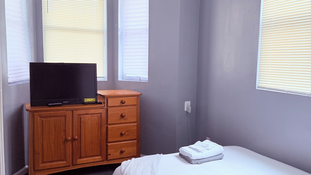 Photo of Bedroom in West Forest Park