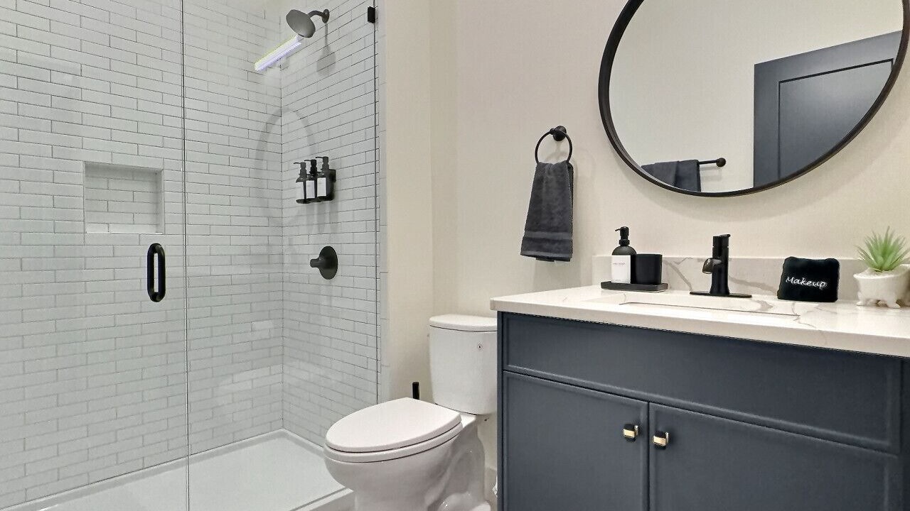 Photo of Bathroom in Forest Park