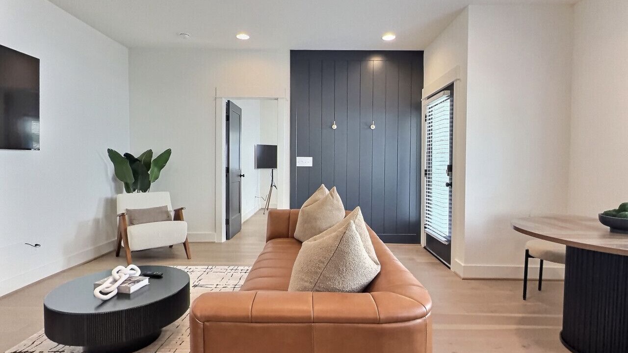 Photo of Livingroom in Forest Park