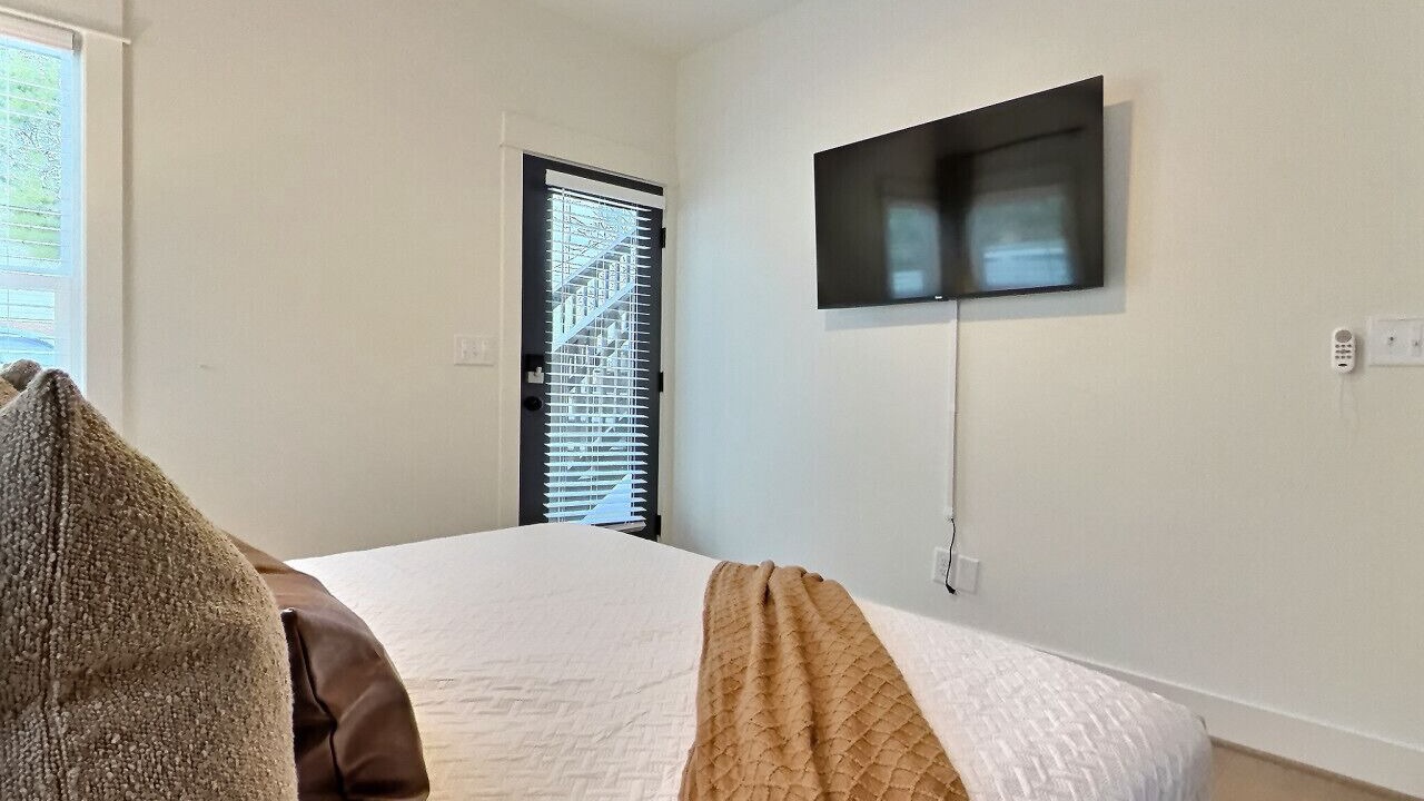 Photo of Bedroom in Forest Park