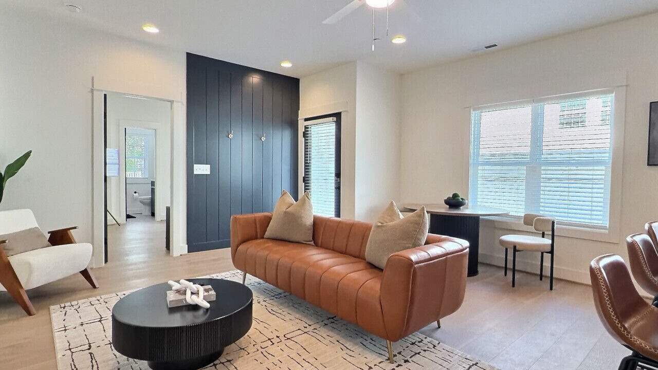 Photo of Livingroom in Forest Park