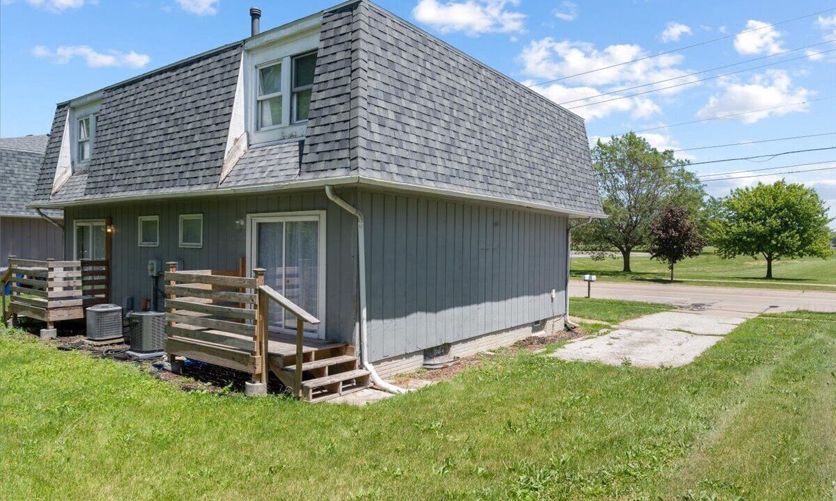 Photo of Outdoor in Quad Cities