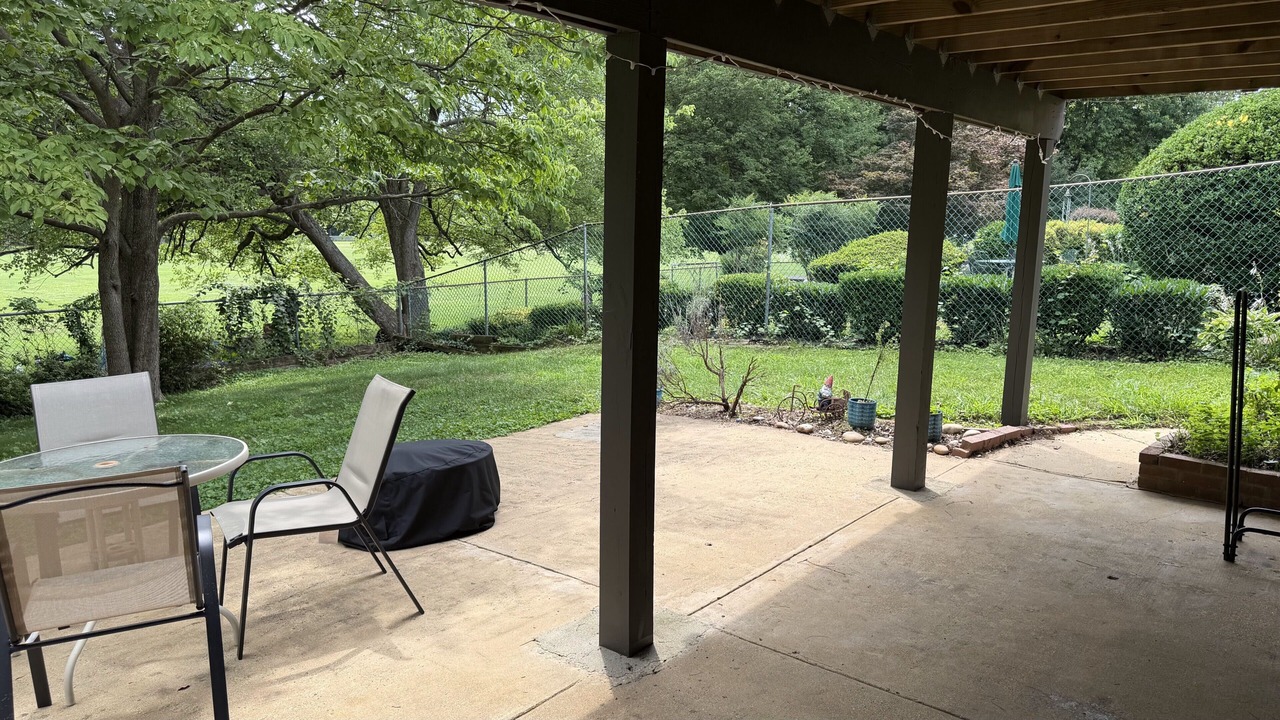 Photo of Outdoor in Arlington