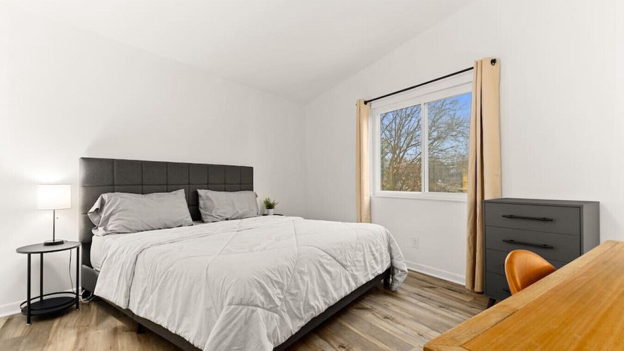 Photo of Bedroom in Orange Prairie