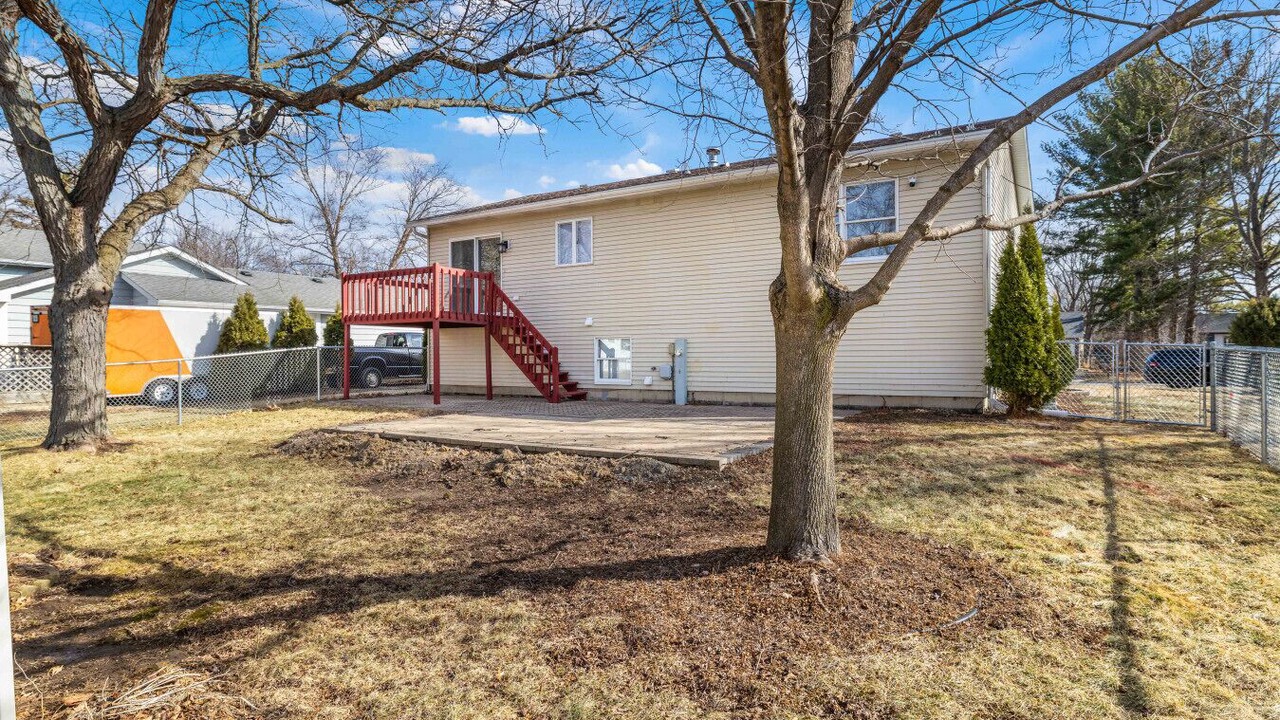 Photo of Outdoor in Woodstock