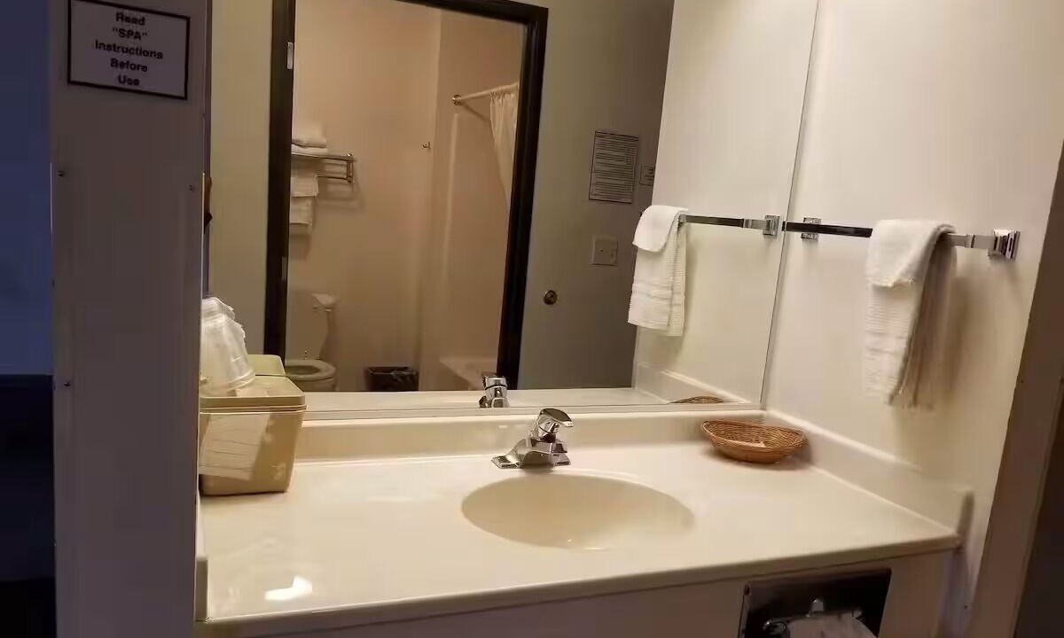 Photo of Bathroom in Dell Rapids