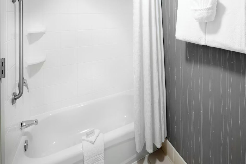 Photo of Bathroom in Hopelawn