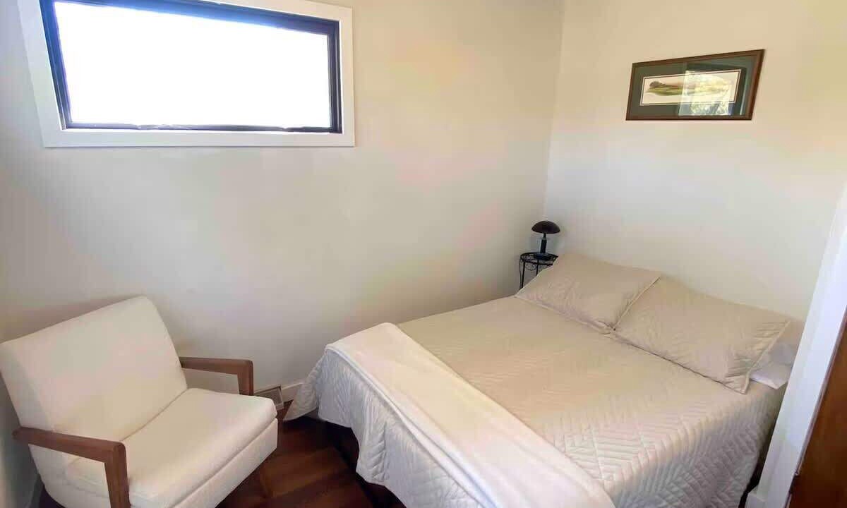 Photo of Bedroom in Quad Cities