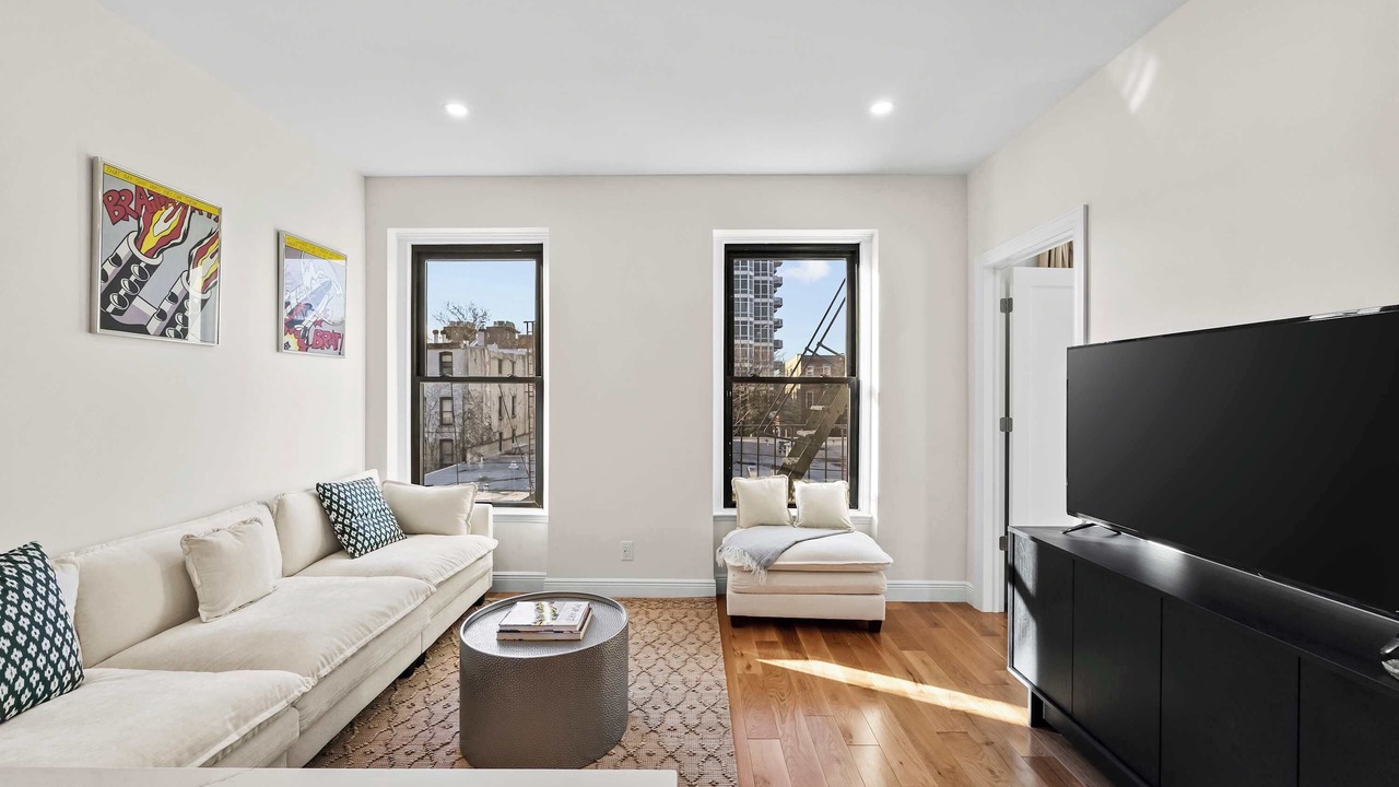Photo of Livingroom in Carroll Gardens