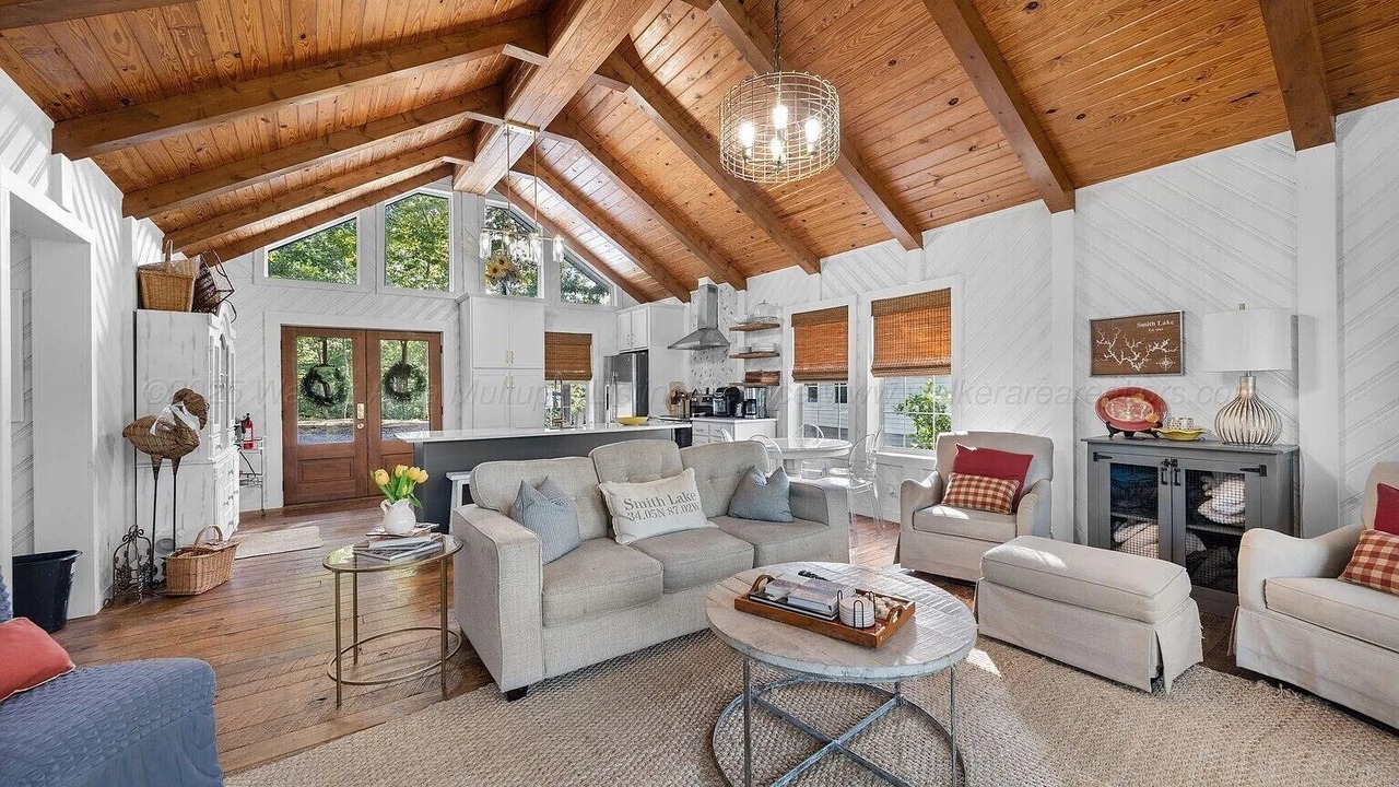 Photo of Bedroom in Jasper