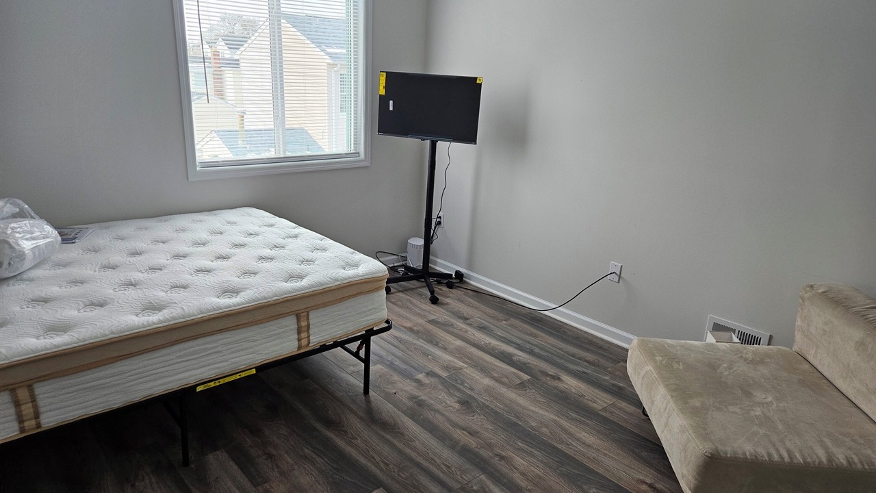 Photo of Bedroom in Keansburg