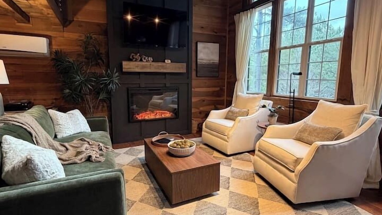 Photo of Livingroom in Jasper