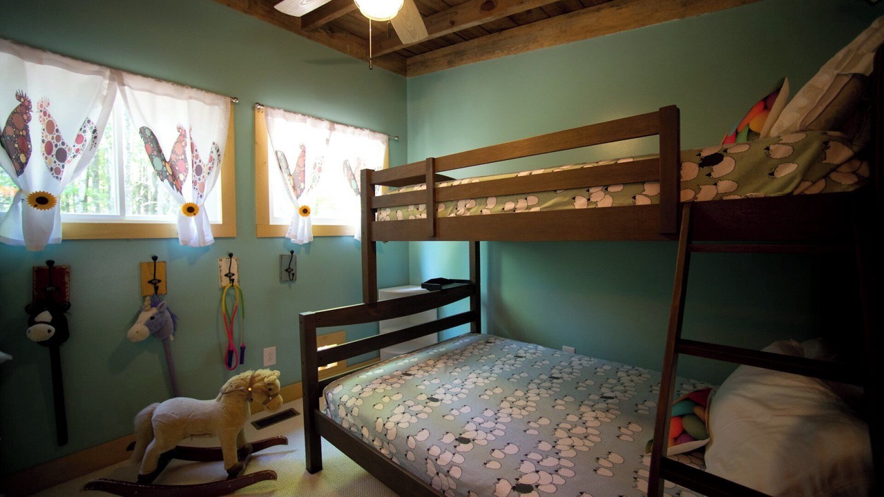 Photo of Bedroom in Charles City