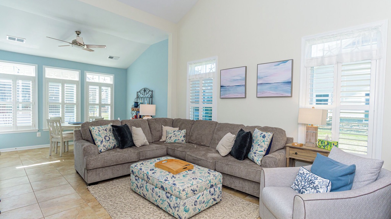 Photo of Livingroom in The Commons